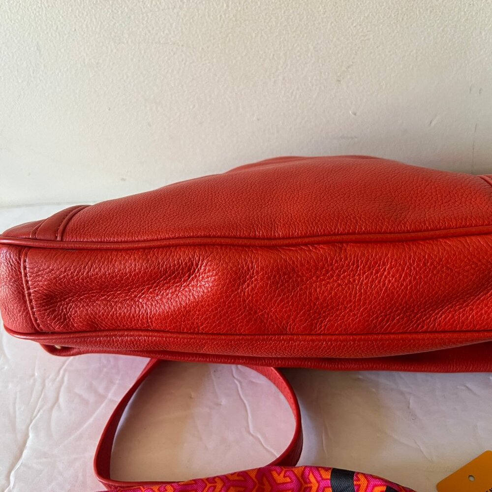 $495 TORY BURCH AMANDA FOLDOVER LEATHER CROSSBODY BAG FLAME RED - Picture 8 of 10